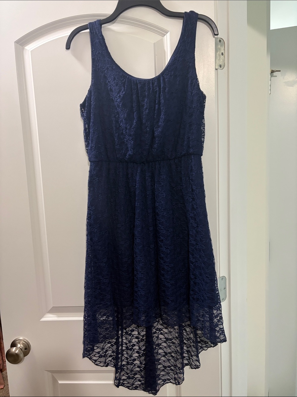 Navy Lace High-Low Sleeveless Dress